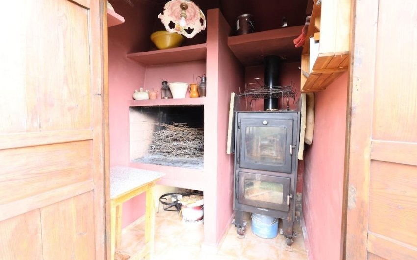 Resale - Villa -
Fortuna - Inland