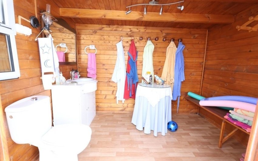 Resale - Villa -
Fortuna - Inland