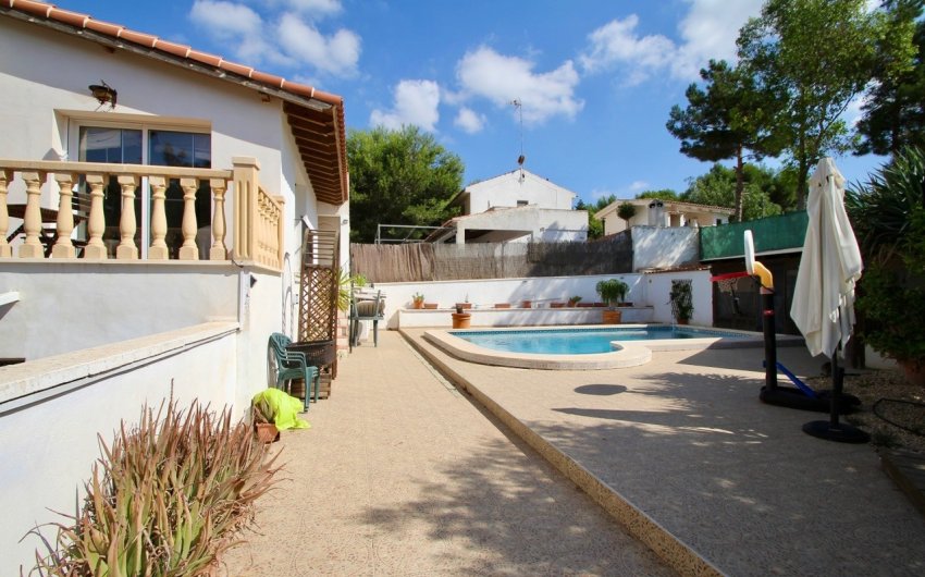 Resale - Villa -
Fortuna