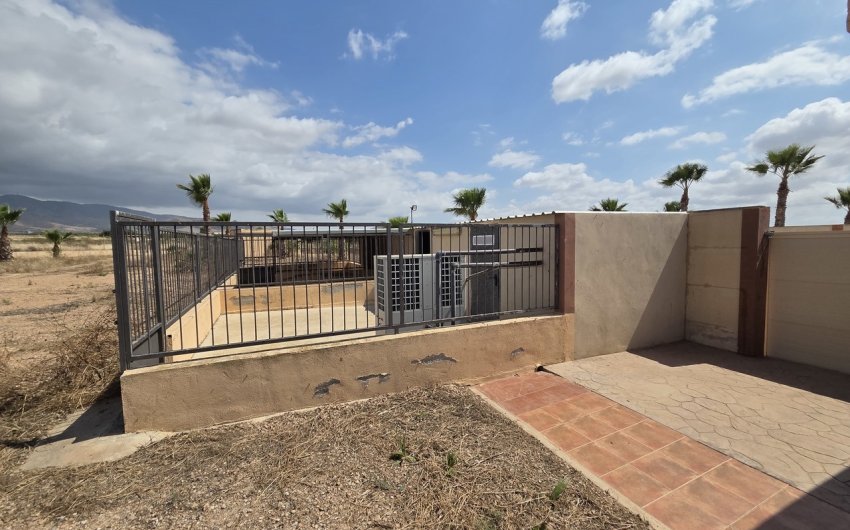 Resale - Villa -
Fuente Álamo - Inland