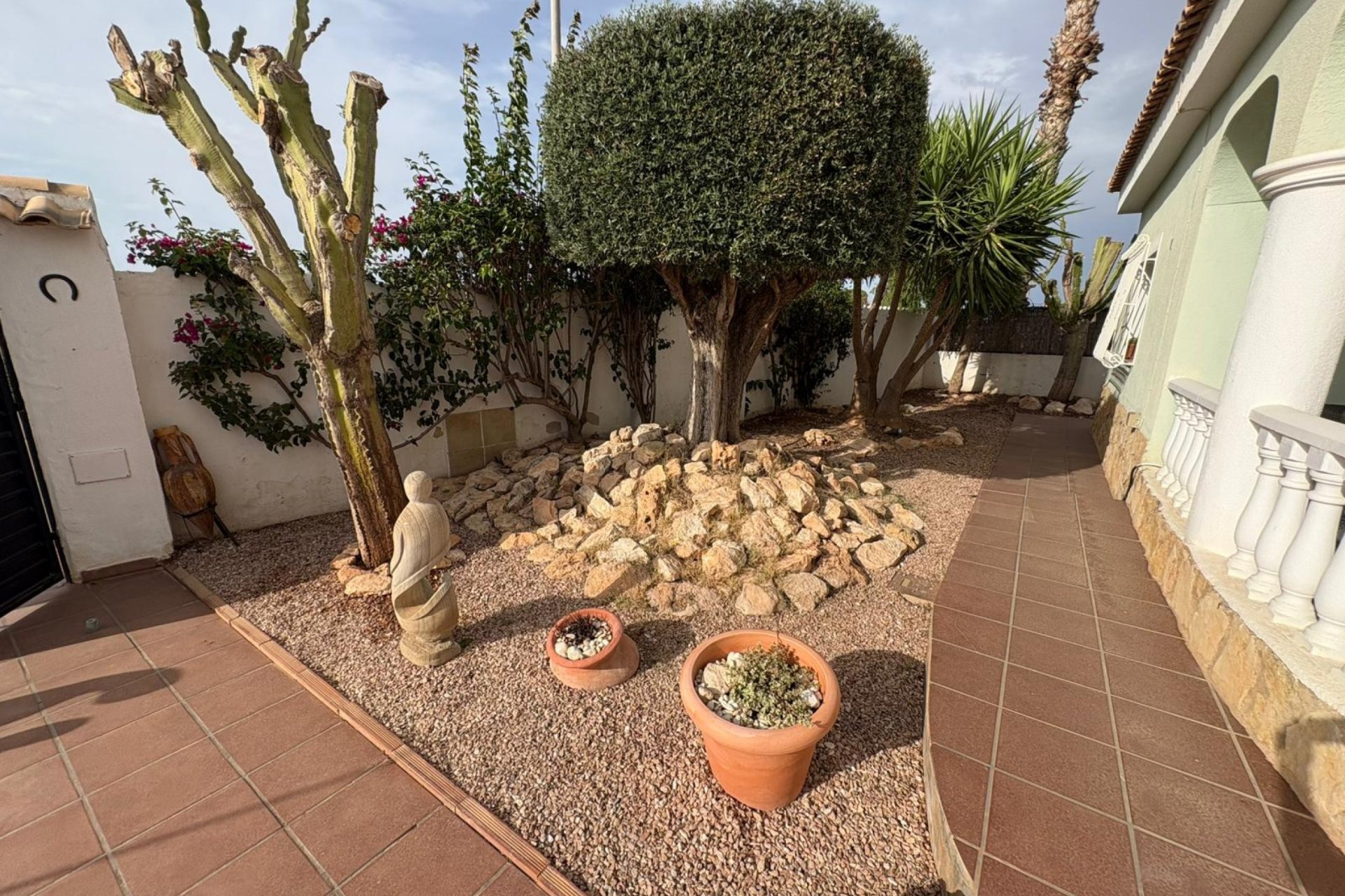 Resale - Villa -
Gea Y Truyols - Inland
