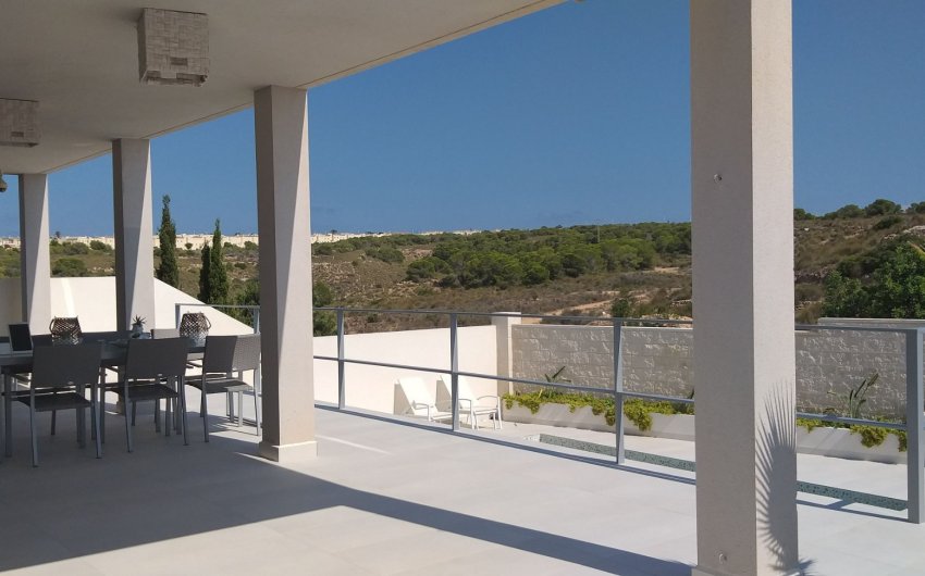 Resale - Villa -
Gran Alacant