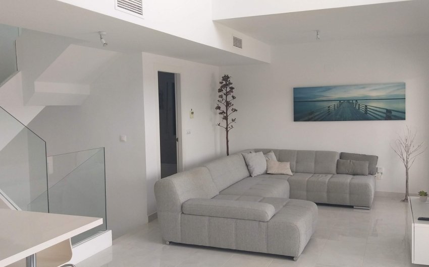 Resale - Villa -
Gran Alacant