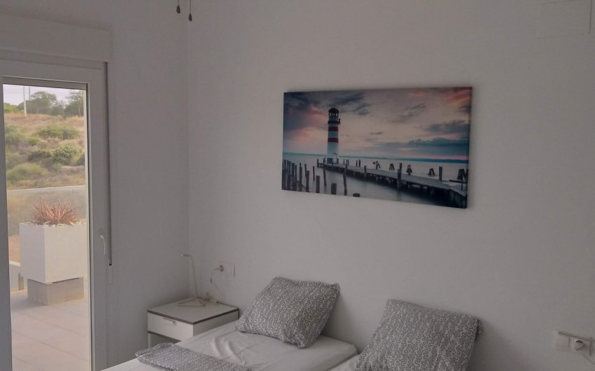 Resale - Villa -
Gran Alacant