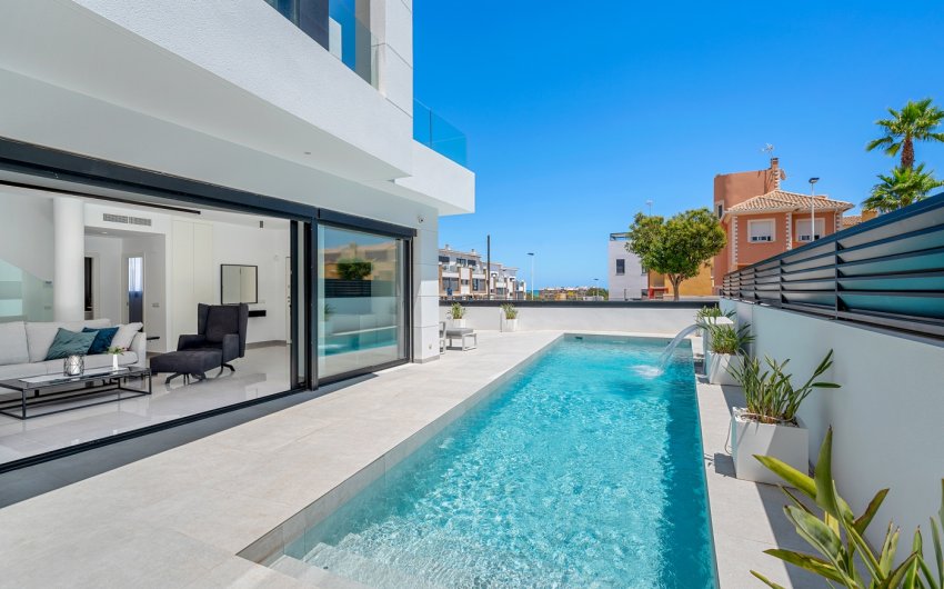 Resale - Villa -
Guardamar del Segura - Costa Blanca