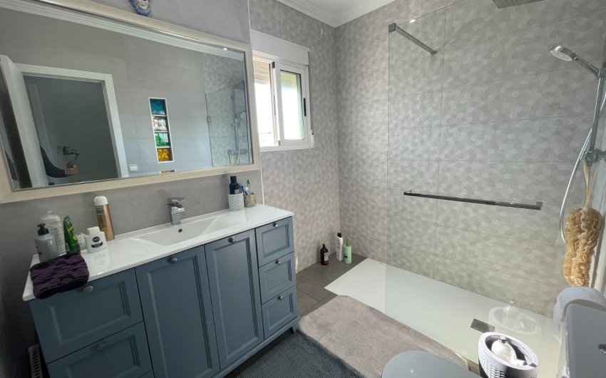 Resale - Villa -
Guardamar del Segura - Costa Blanca