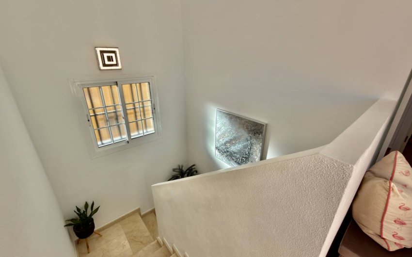 Resale - Villa -
Guardamar del Segura - El Raso