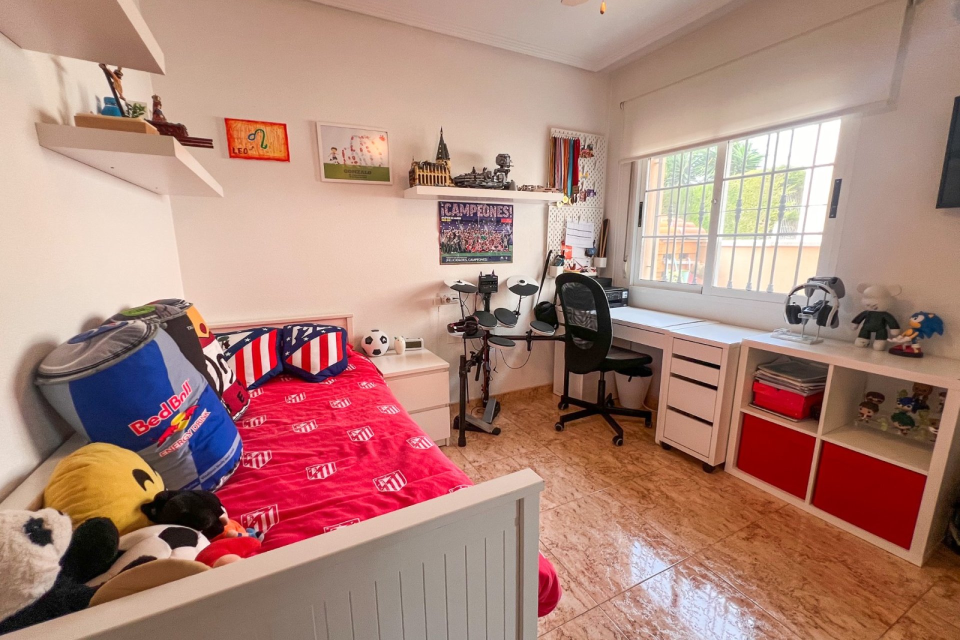 Resale - Villa -
Guardamar del Segura - El Raso