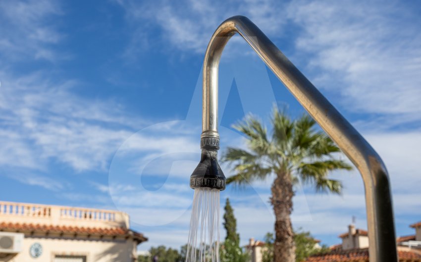 Resale - Villa -
Guardamar del Segura - El Raso