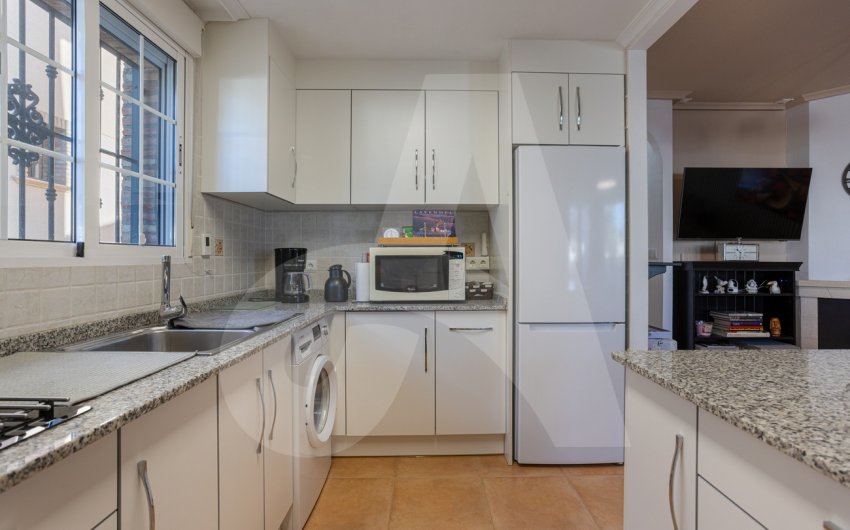 Resale - Villa -
Guardamar del Segura - El Raso