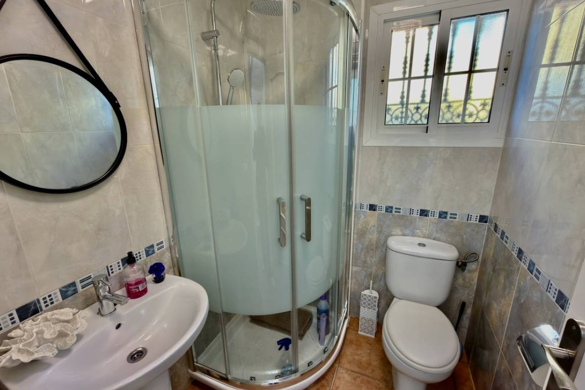 Resale - Villa -
Guardamar del Segura - El Raso