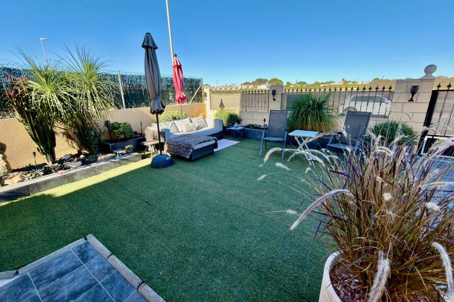 Resale - Villa -
Guardamar del Segura - El Raso