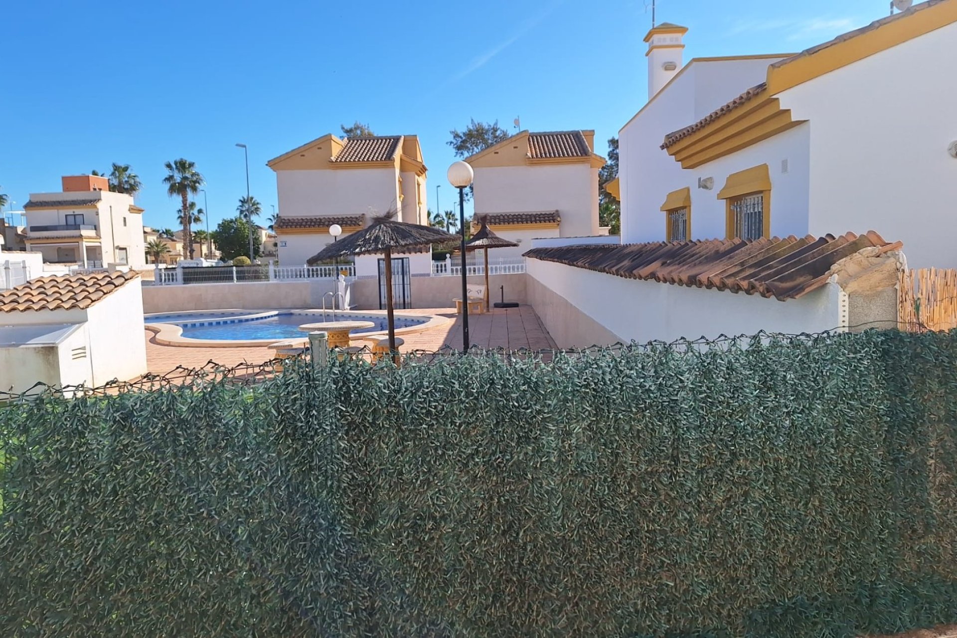 Resale - Villa -
Guardamar del Segura - El Raso