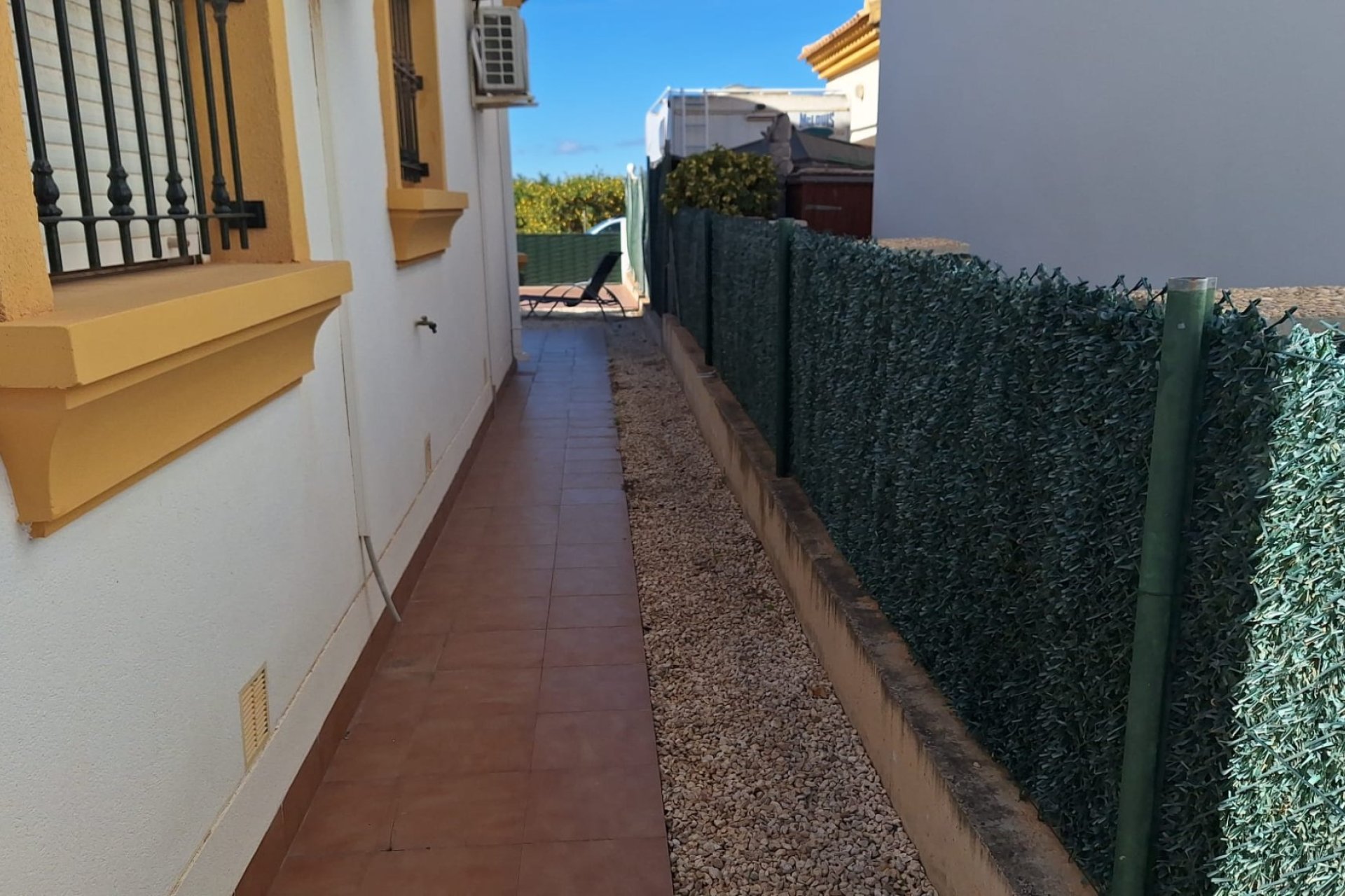 Resale - Villa -
Guardamar del Segura - El Raso