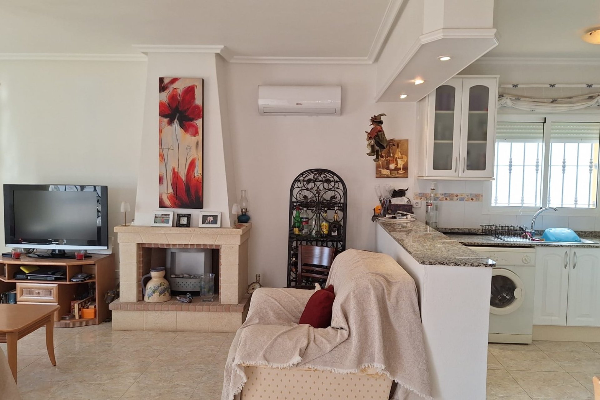 Resale - Villa -
Guardamar del Segura - El Raso