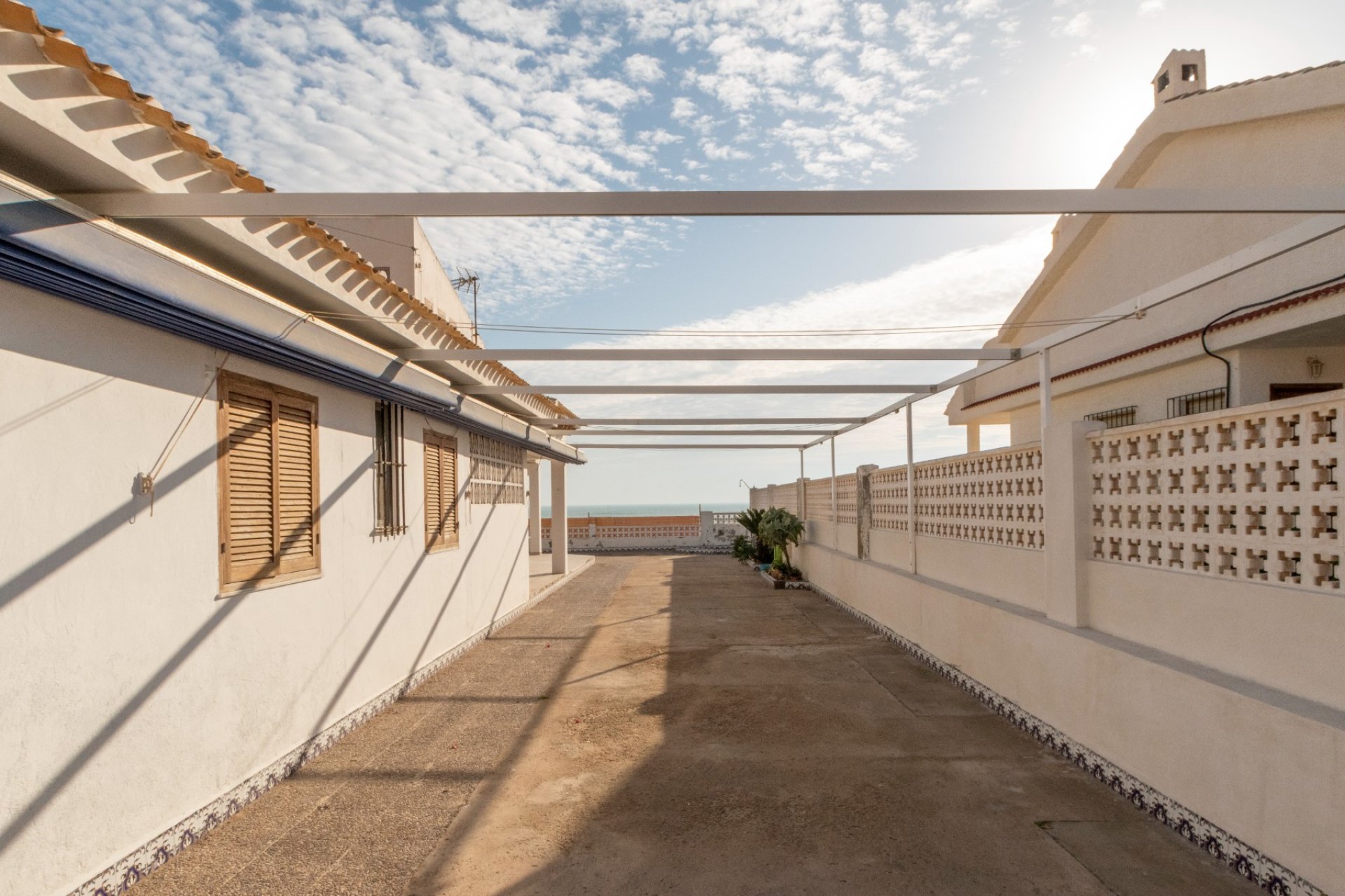 Resale - Villa -
Guardamar del Segura