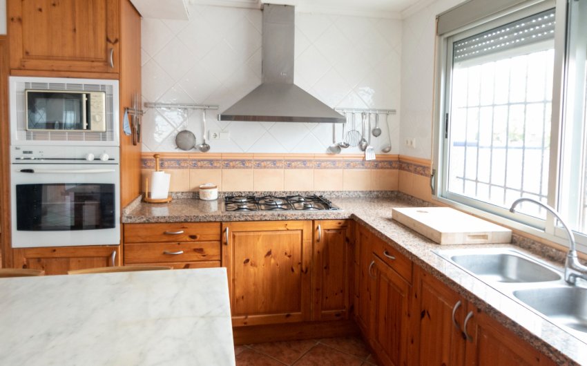 Resale - Villa -
Guardamar del Segura