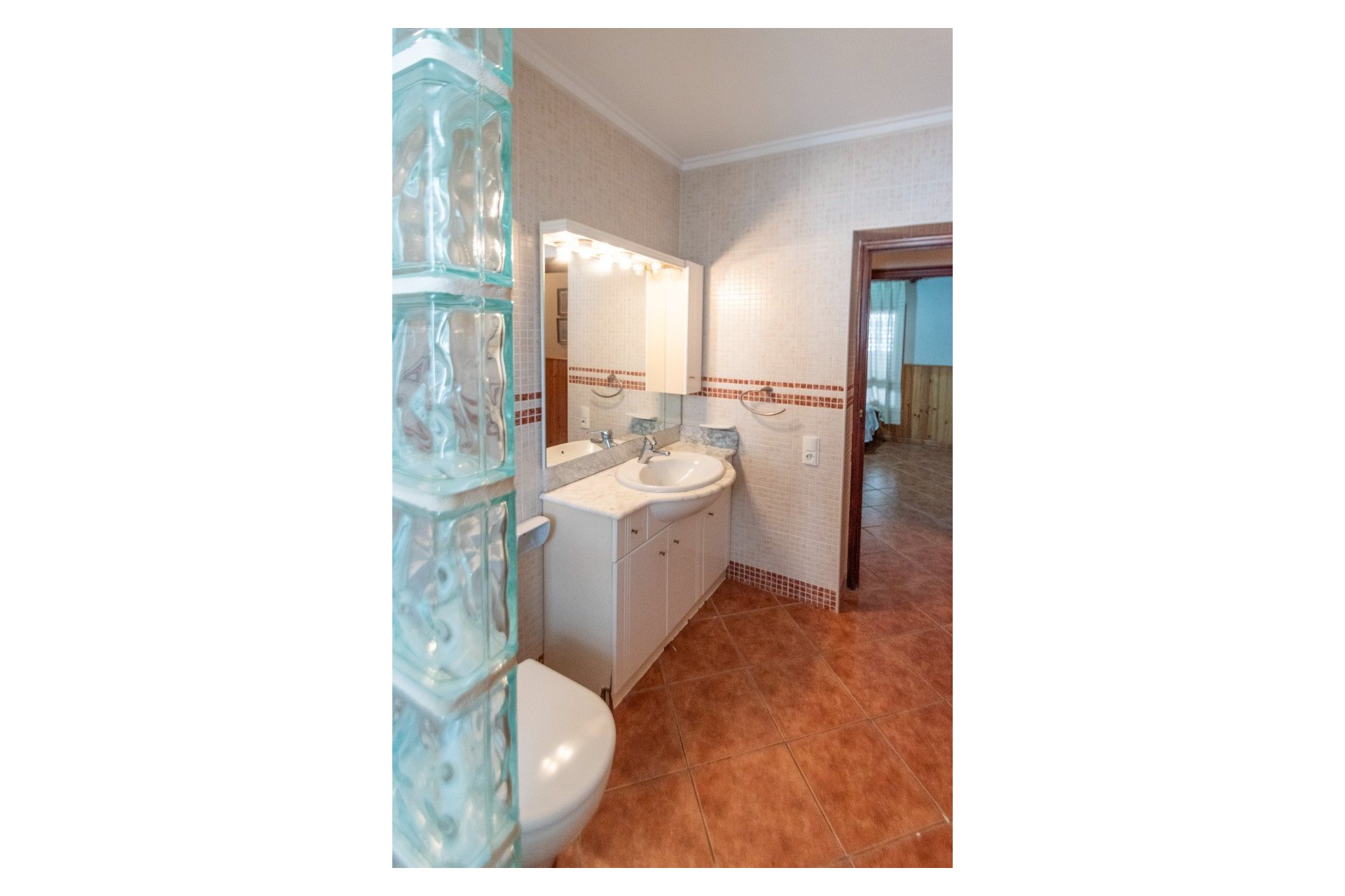 Resale - Villa -
Guardamar del Segura