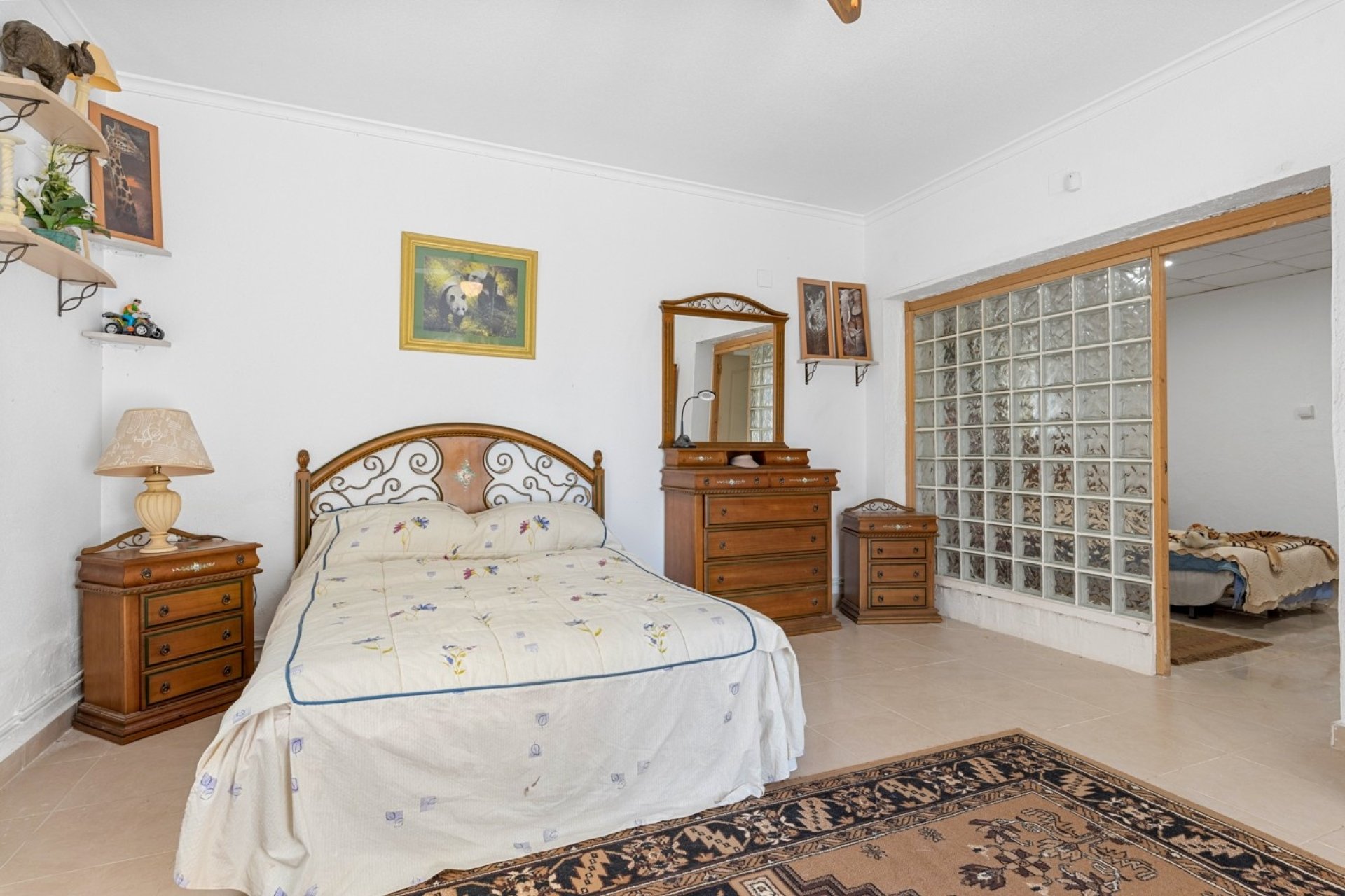 Resale - Villa -
Jacarilla - Inland