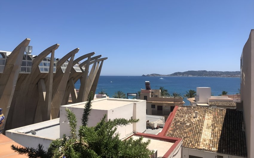 Resale - Villa -
Jávea - Balcon al Mar