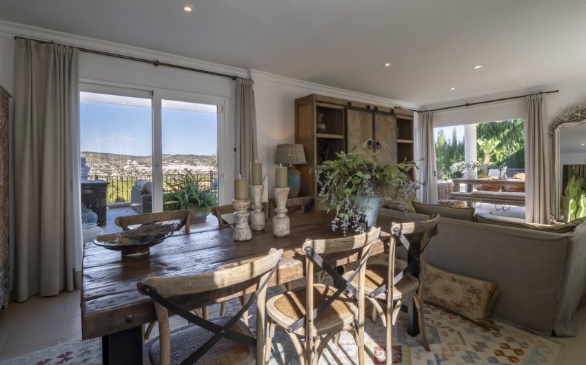 Resale - Villa -
Jávea - Costa Blanca