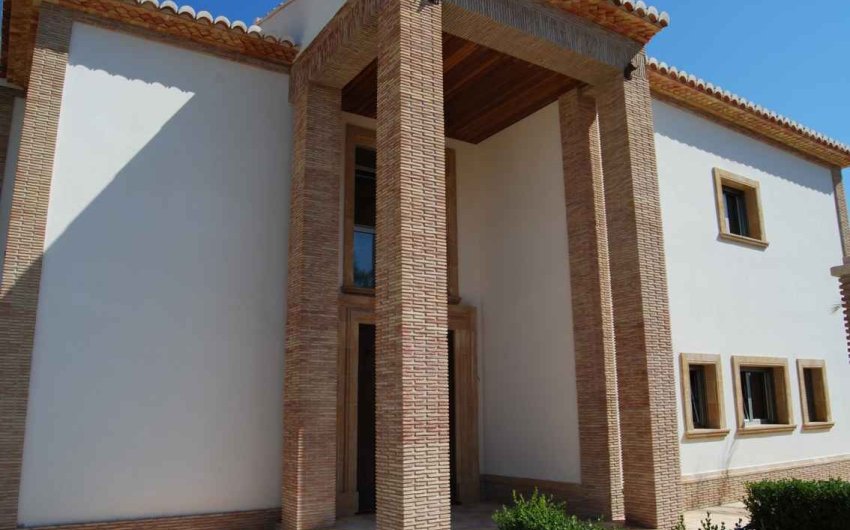 Resale - Villa -
Jávea - Costa Blanca