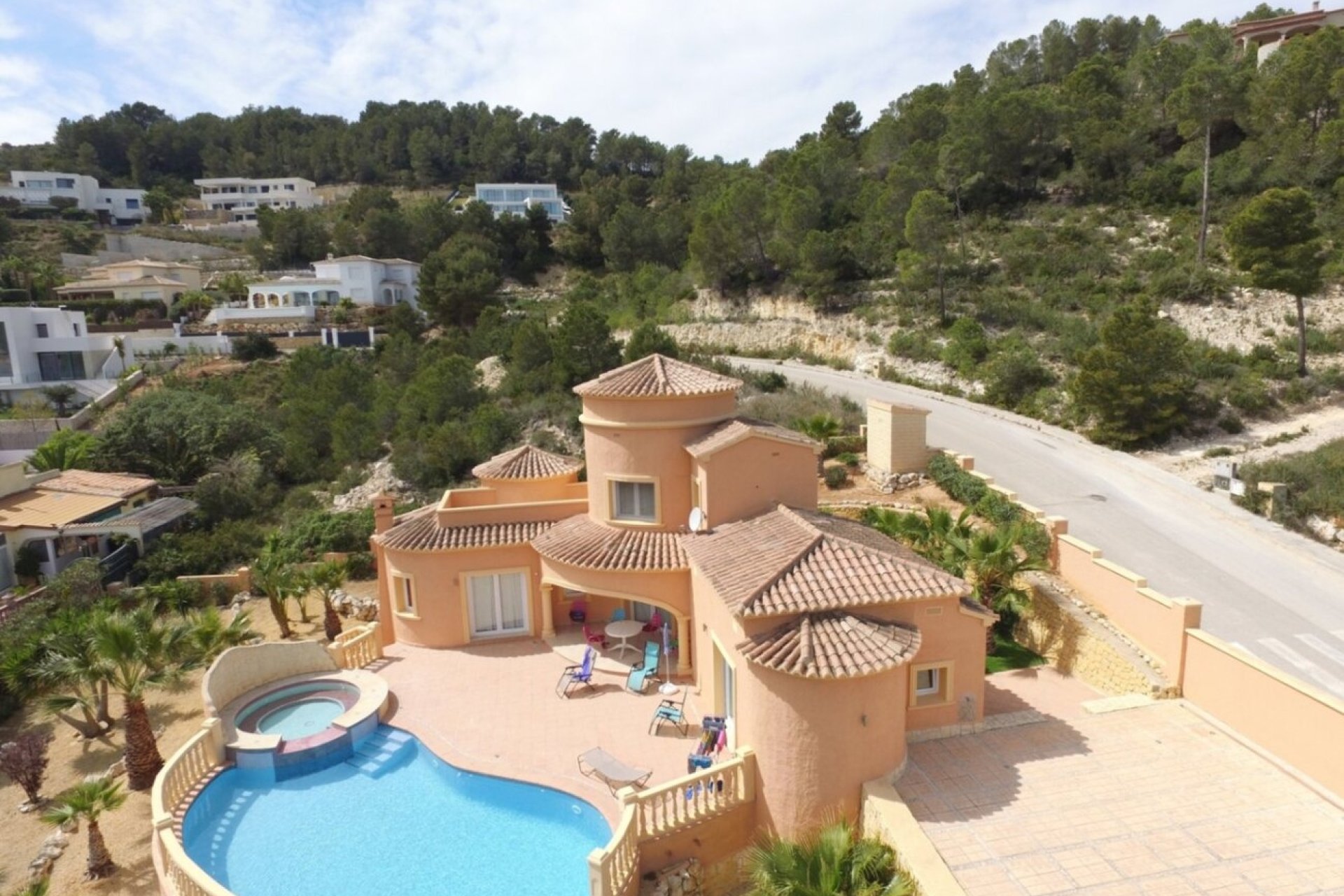 Resale - Villa -
Jávea - Costa Blanca