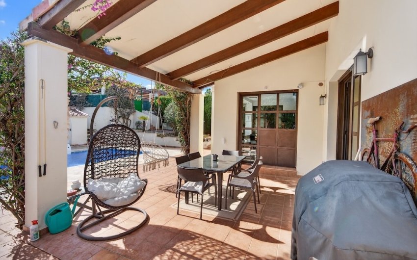 Resale - Villa -
Jávea - Monte Olimpe