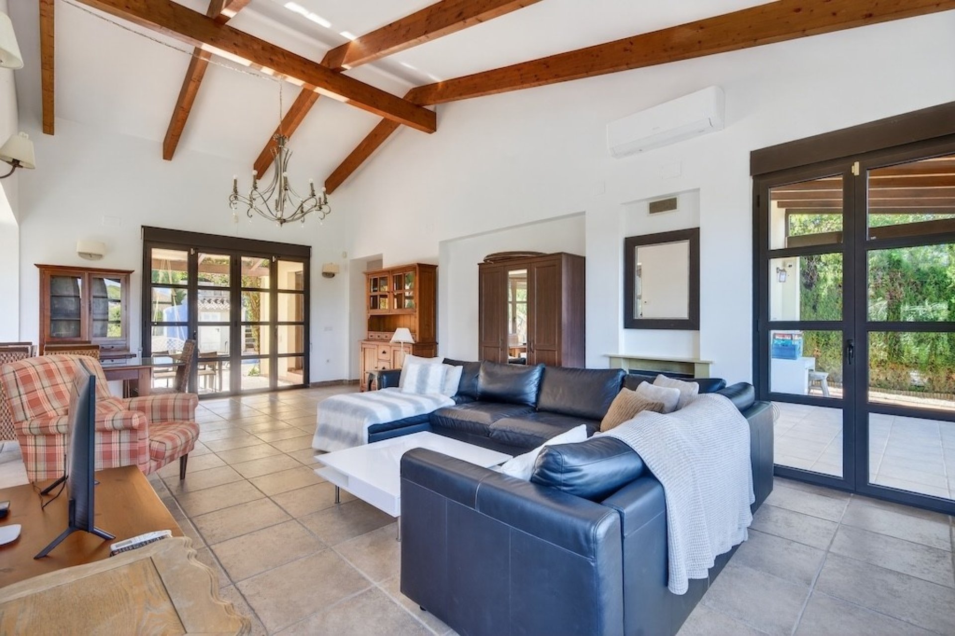 Resale - Villa -
Jávea - Monte Olimpe