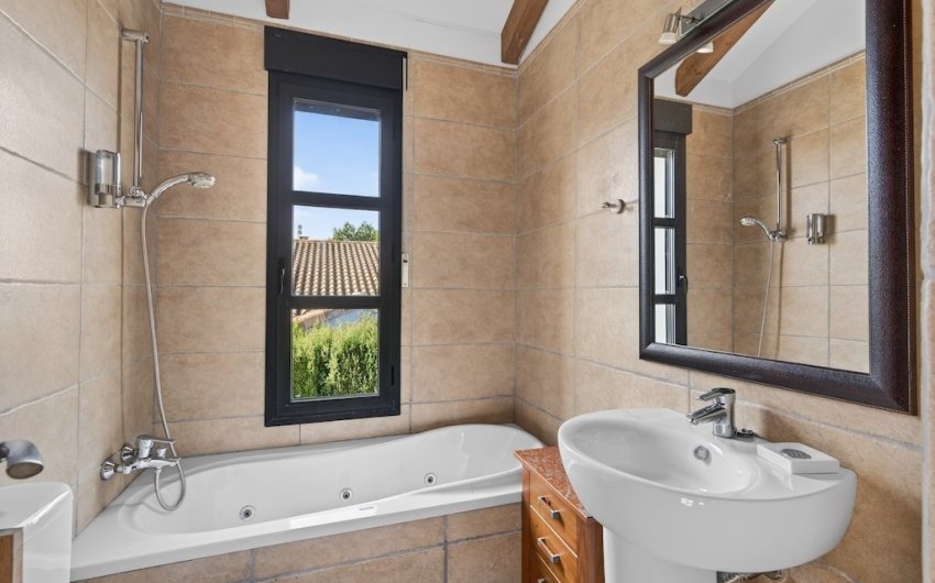 Resale - Villa -
Jávea - Monte Olimpe