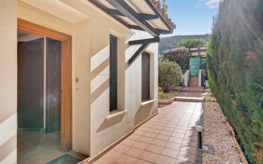 Resale - Villa -
Jávea - Monte Olimpe