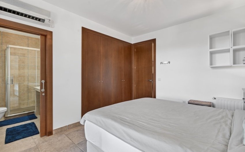 Resale - Villa -
Jávea - Monte Olimpe