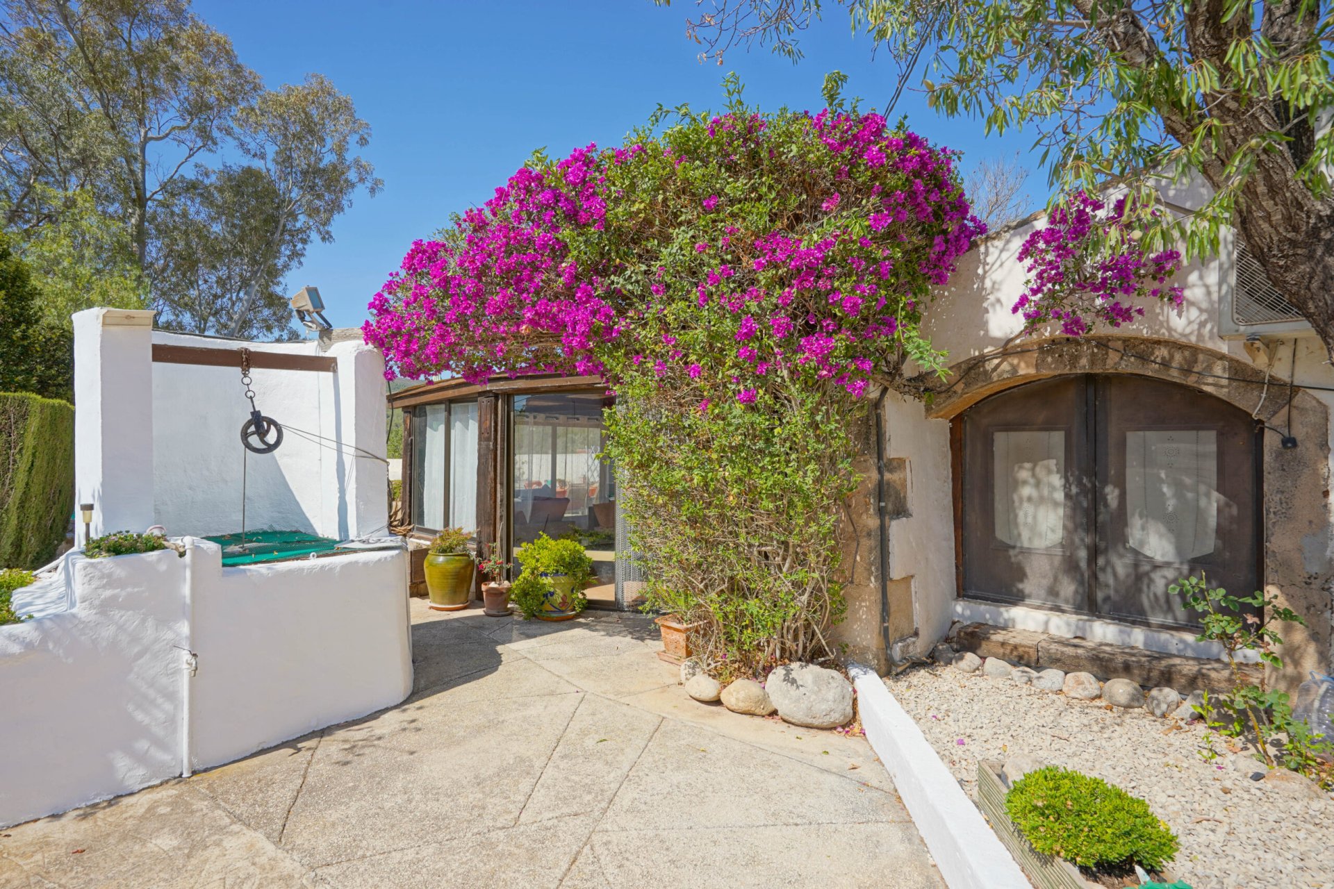 Resale - Villa -
Jávea - Tarraula