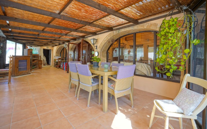 Resale - Villa -
Jávea - Tarraula