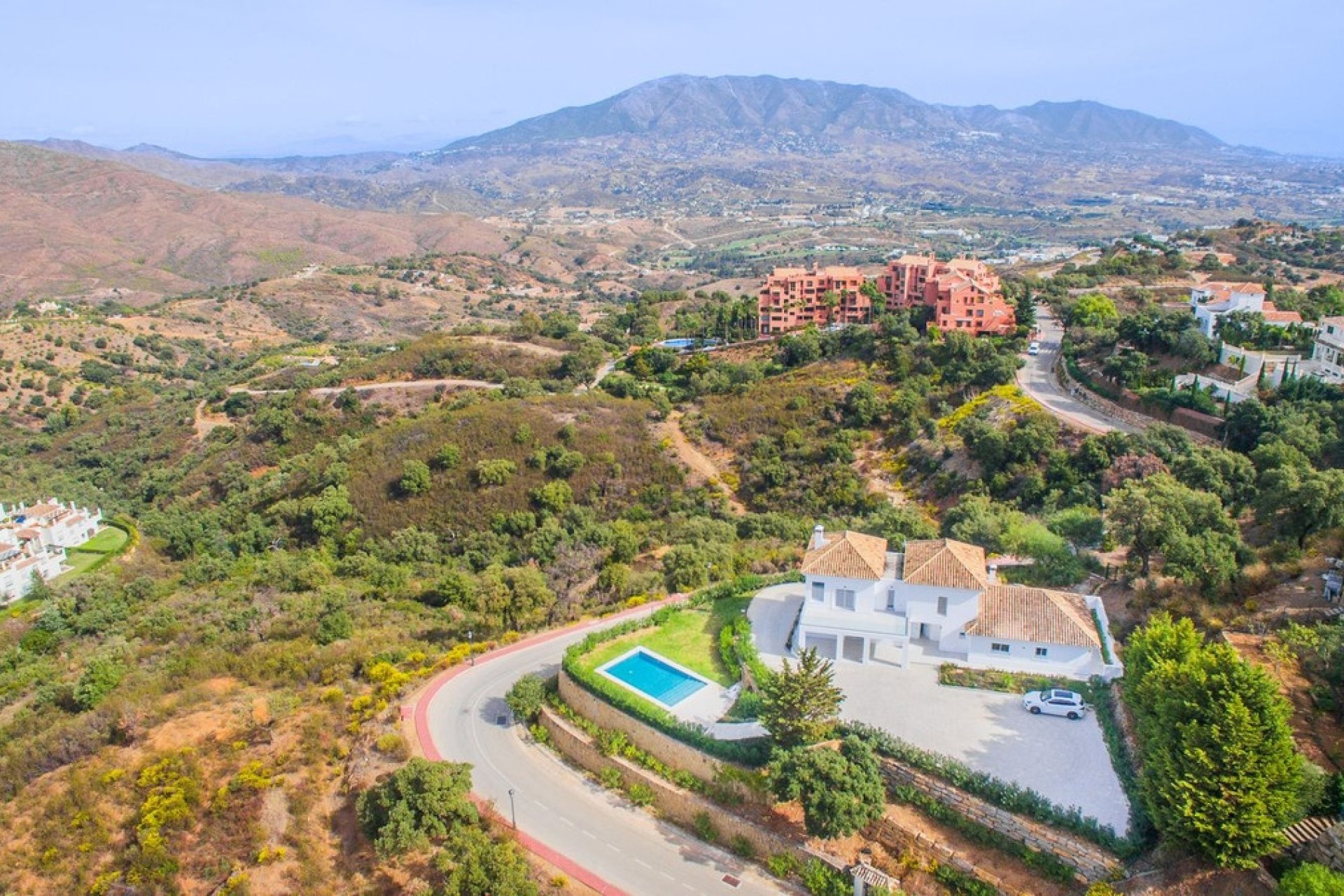 Resale - Villa -
La Mairena - Inland