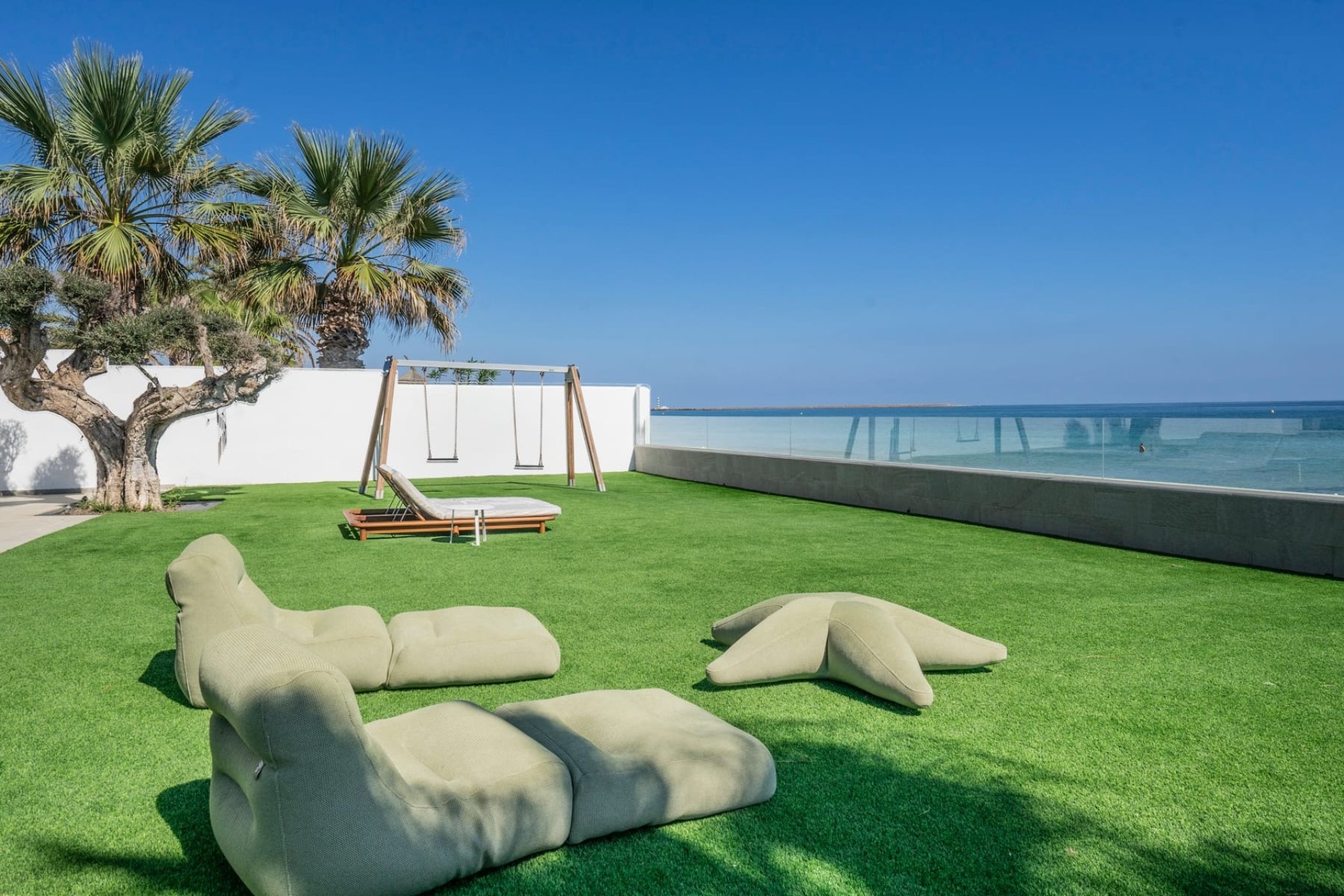 Resale - Villa -
La Manga del Mar Menor - Costa Calida