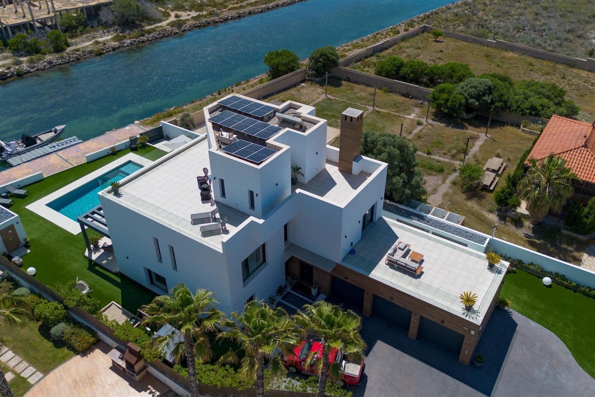 Resale - Villa -
La Manga del Mar Menor - Costa Calida