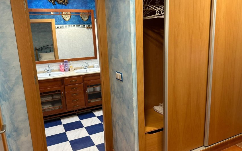 Resale - Villa -
La Manga del Mar Menor - Costa Calida