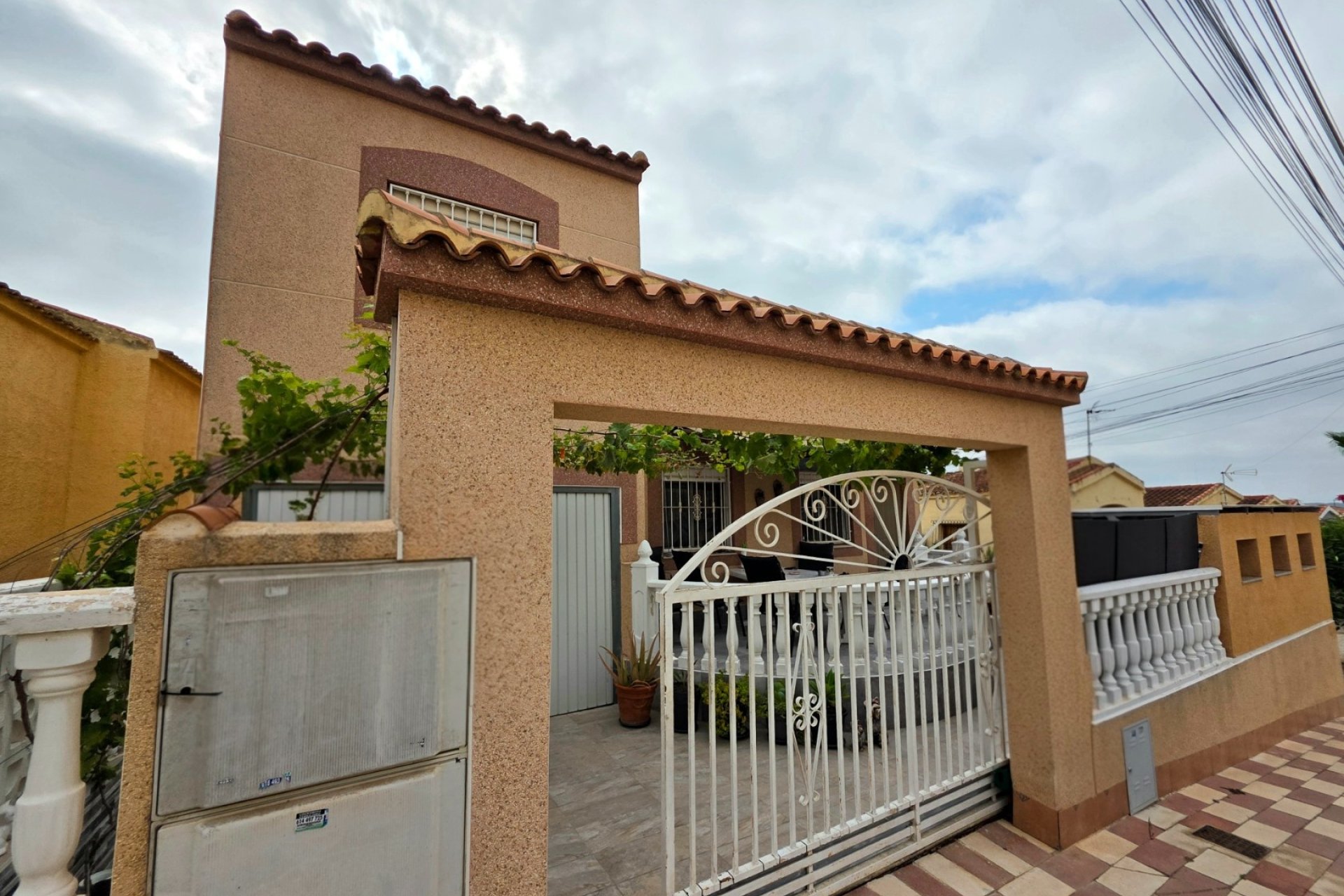 Resale - Villa -
La Marina - La Marina Urb