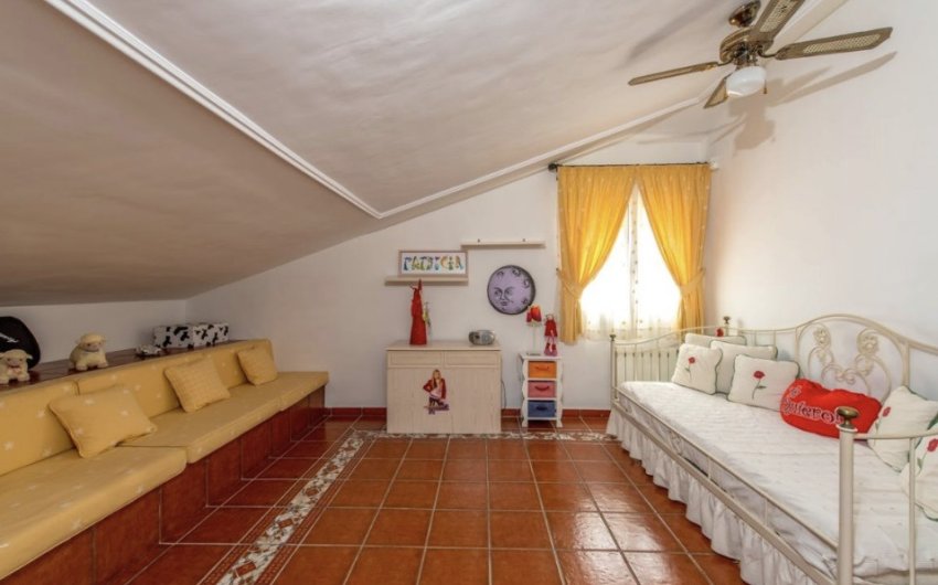 Resale - Villa -
La Mata - Costa Blanca