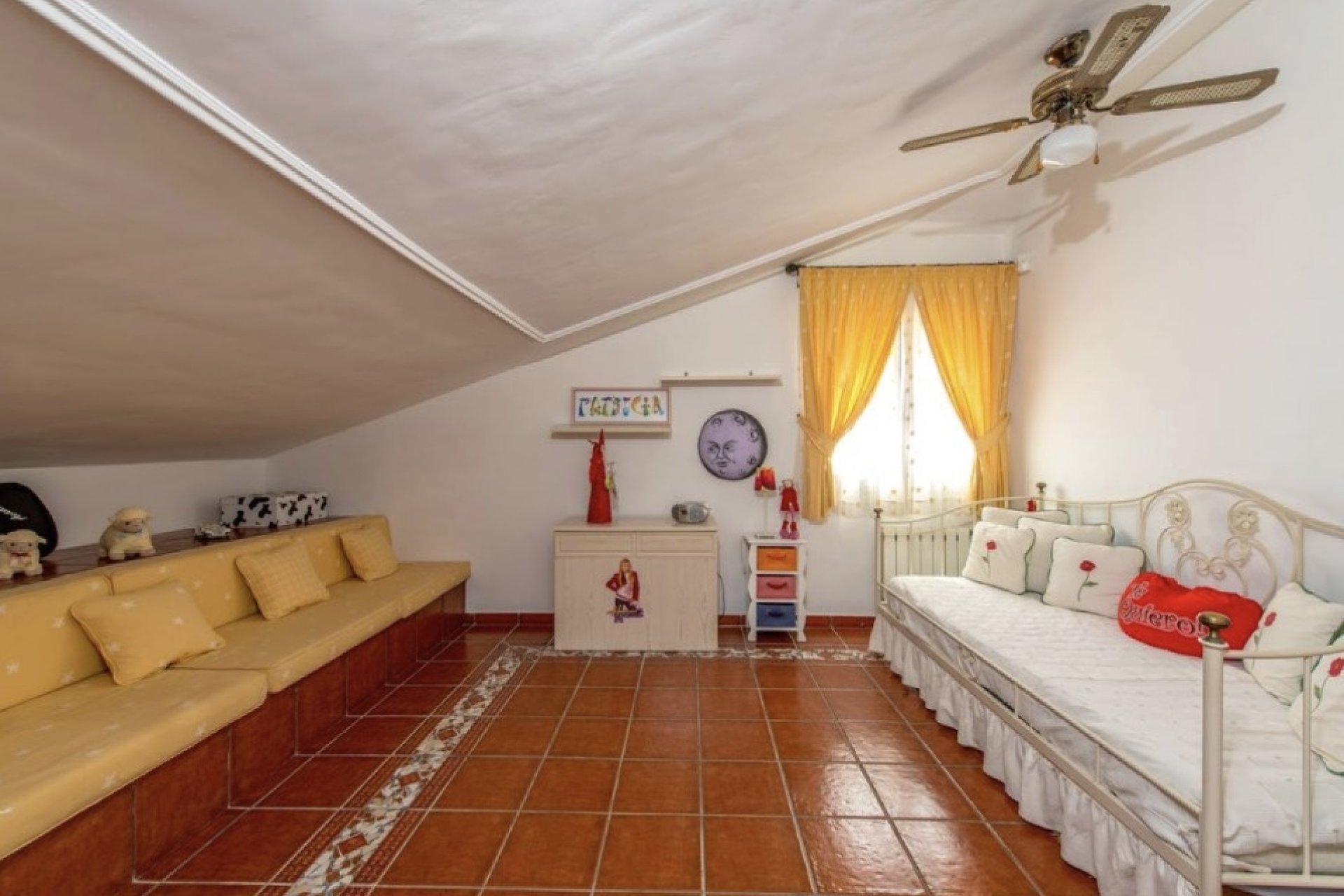 Resale - Villa -
La Mata - Costa Blanca