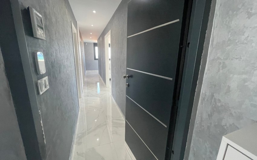 Resale - Villa -
La Mata - Costa Blanca