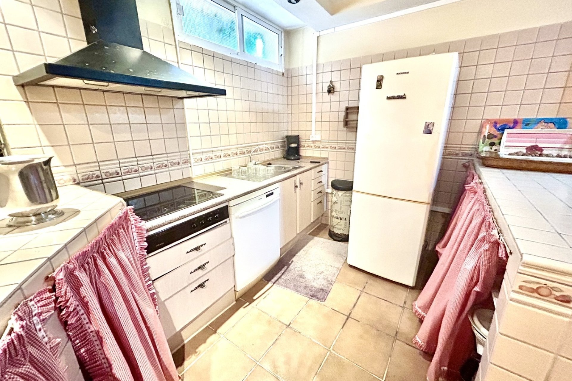 Resale - Villa -
La Mata - Costa Blanca