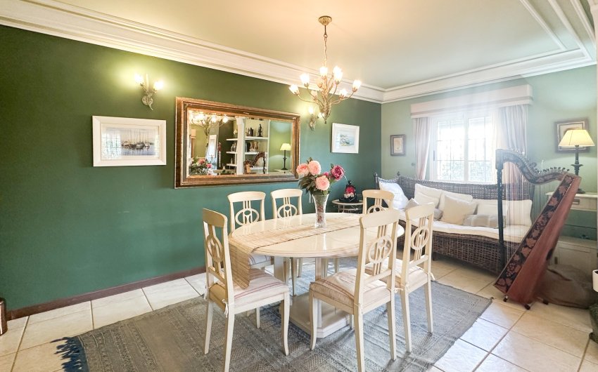 Resale - Villa -
La Mata - Costa Blanca