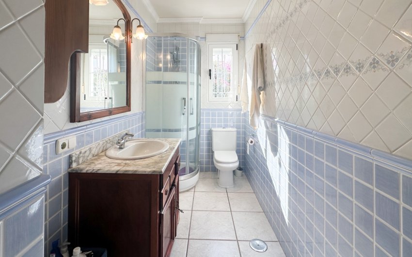 Resale - Villa -
La Mata - Costa Blanca