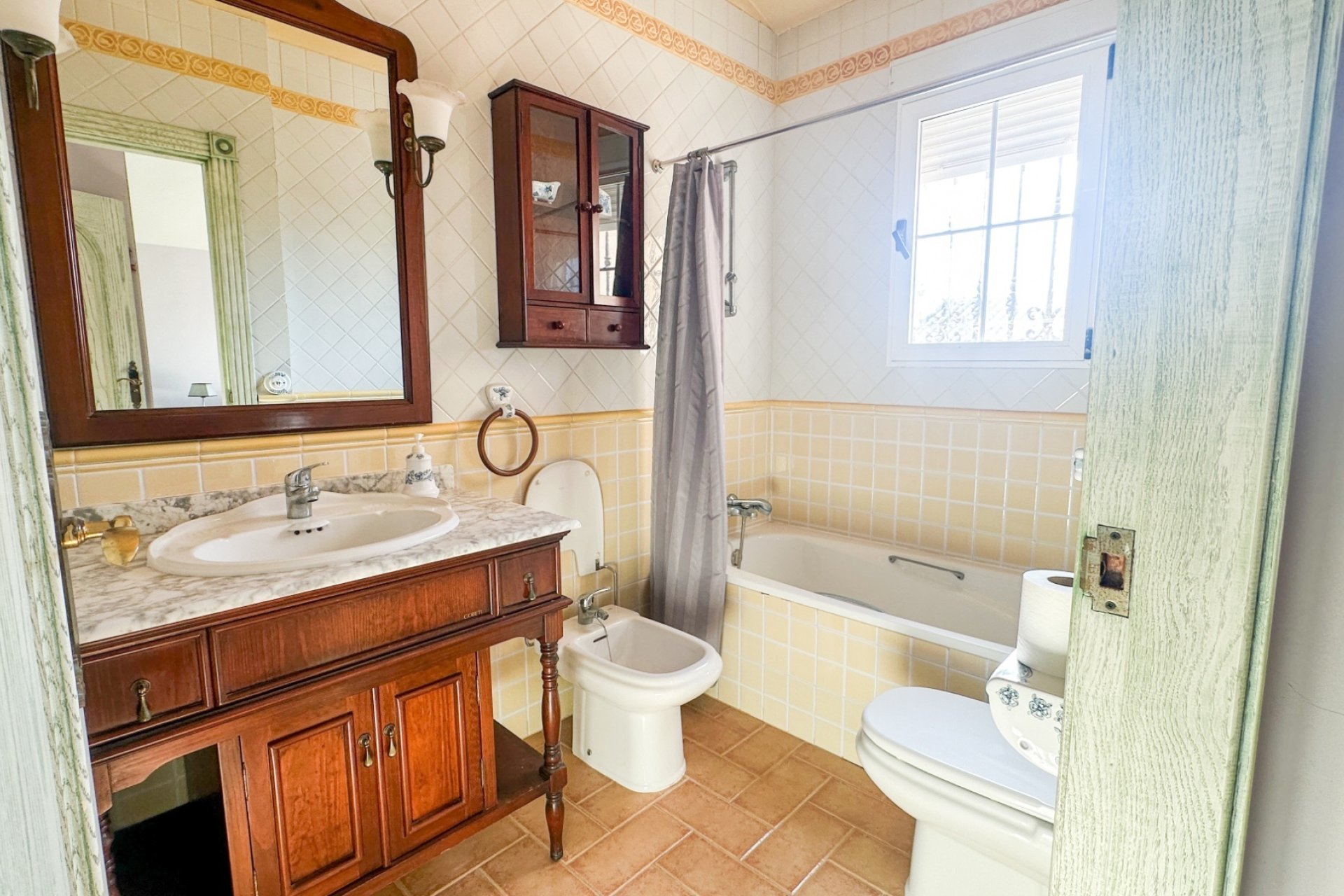 Resale - Villa -
La Mata - Costa Blanca