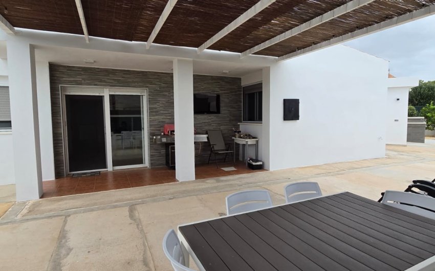 Resale - Villa -
La Nucía - Convent De Les Montjes