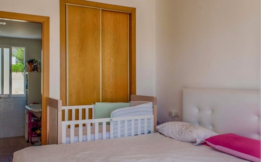 Resale - Villa -
La Nucía - Convent De Les Montjes