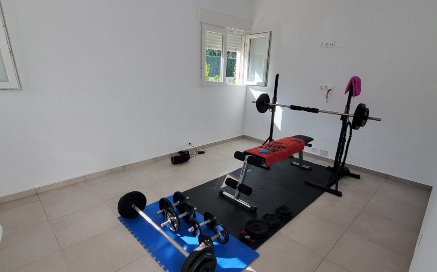 Resale - Villa -
La Nucía - Convent De Les Montjes