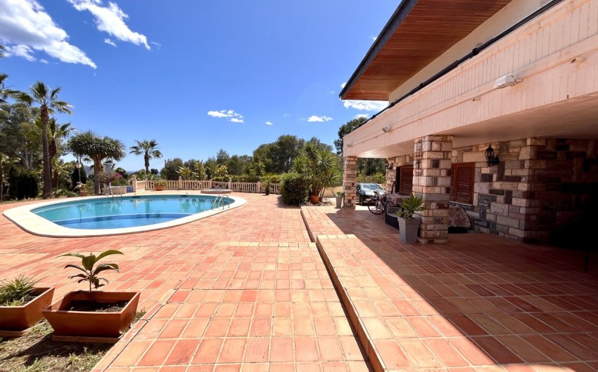 Resale - Villa -
La Nucía - Costa Blanca